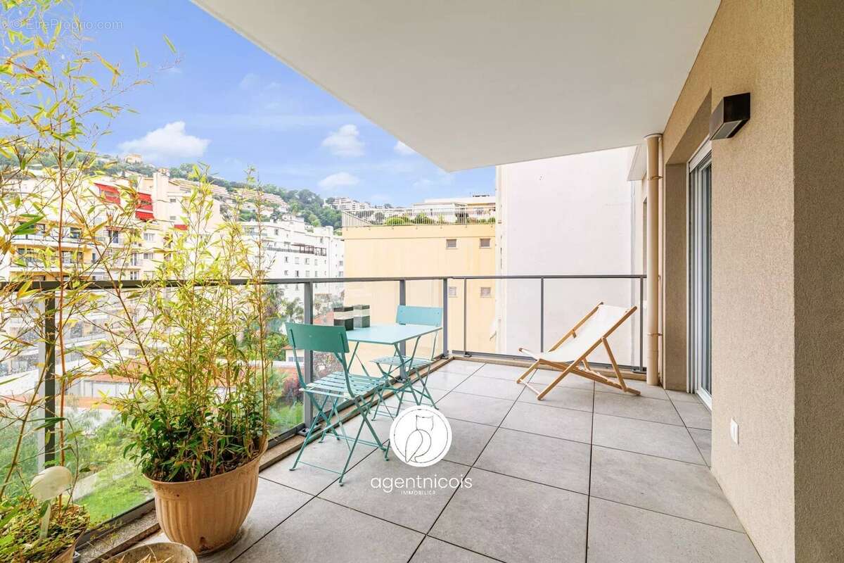 Appartement à NICE