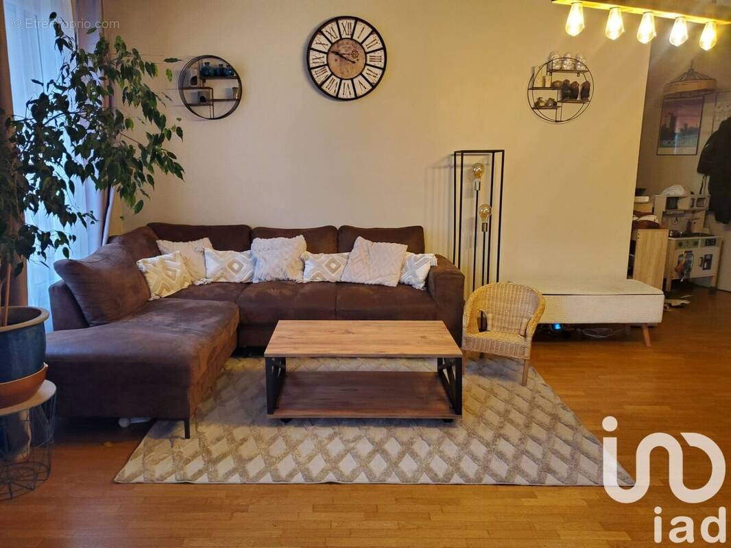 Photo 1 - Appartement à SARCELLES