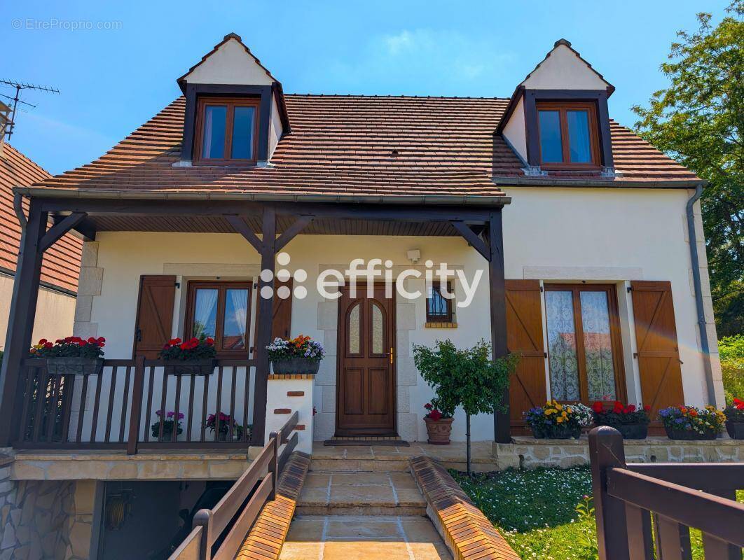 Maison à ERMONT