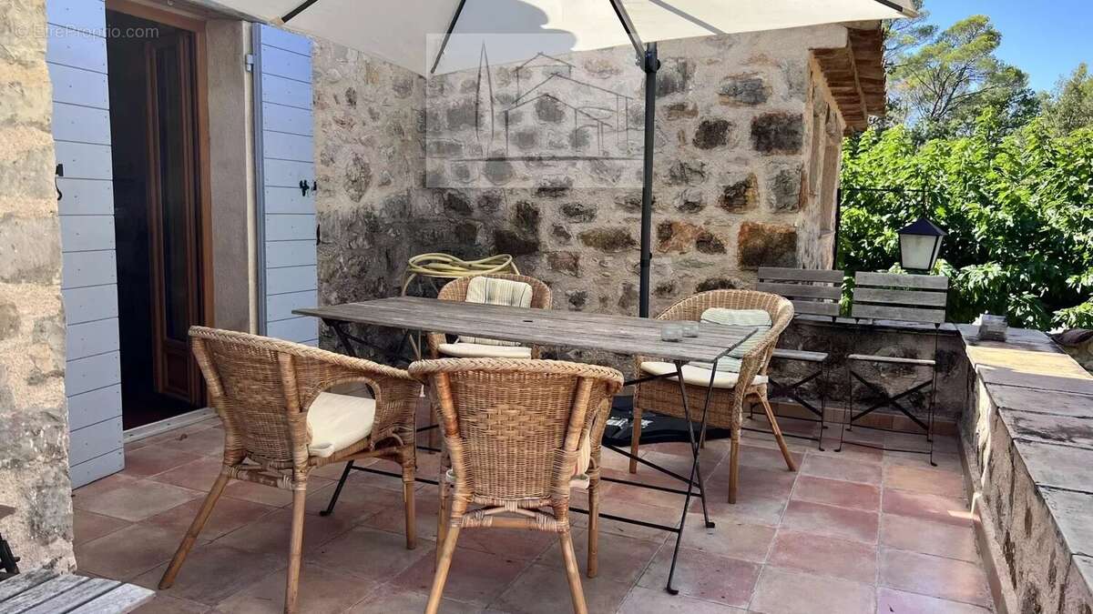 Maison à FAYENCE