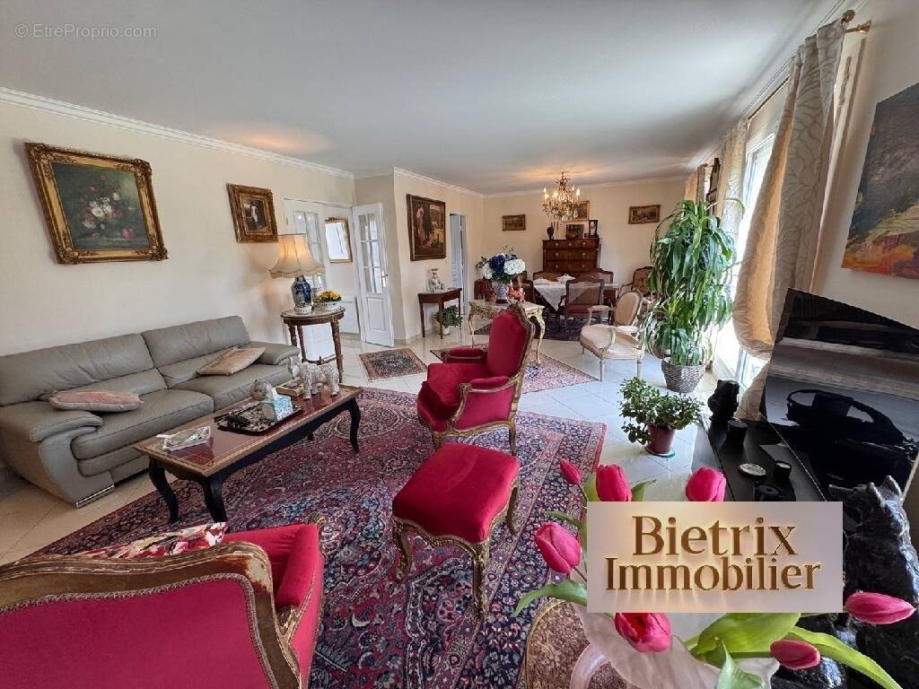 Appartement à L&#039;ISLE-ADAM