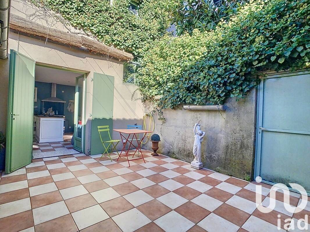 Photo 1 - Maison à CENON