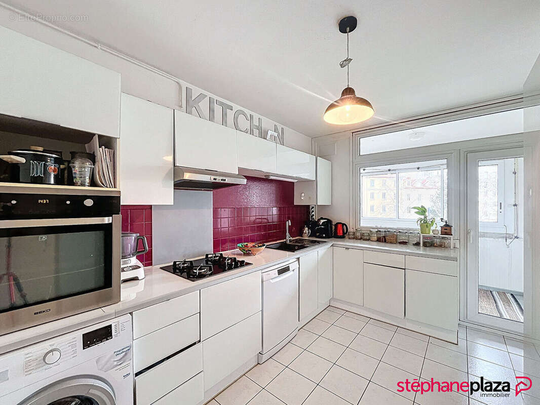 Appartement à LYON-8E