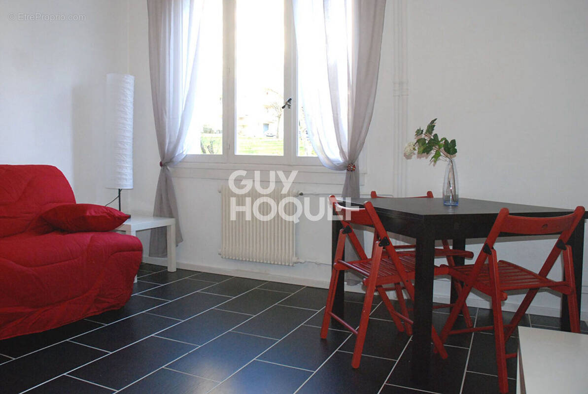 Appartement à OULLINS