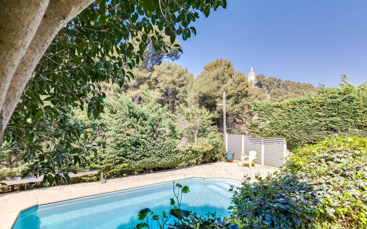 Maison à MARSEILLE-9E