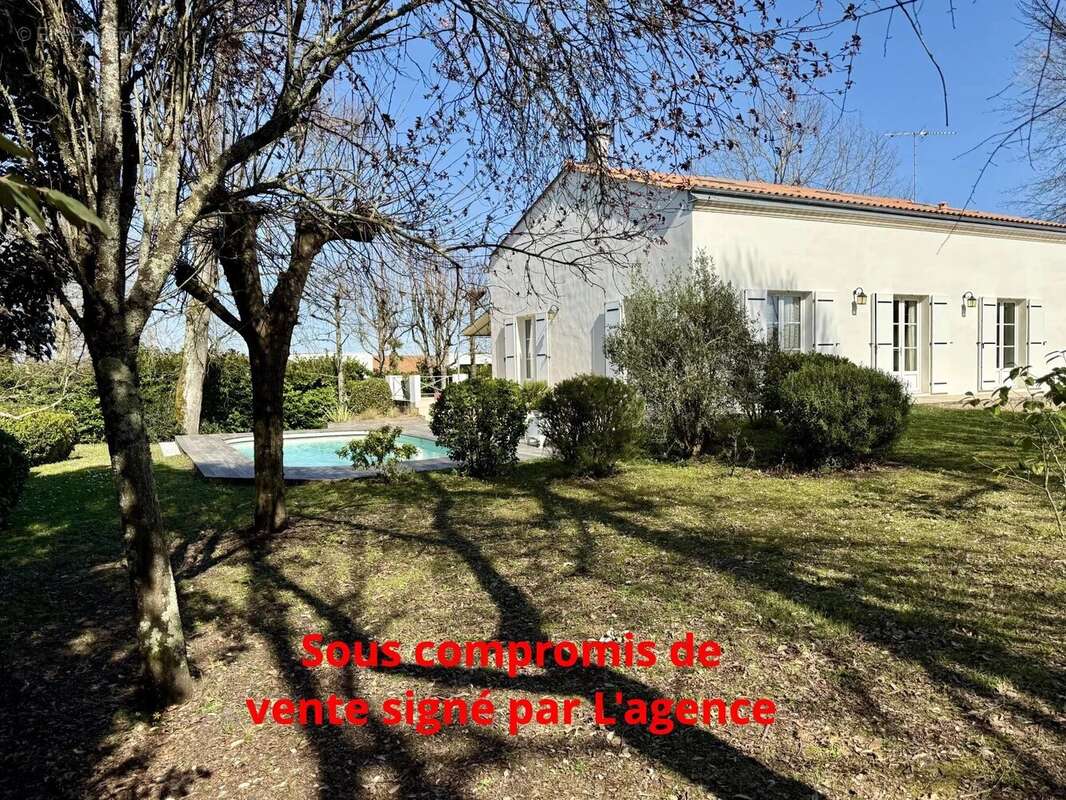 Maison à EYSINES