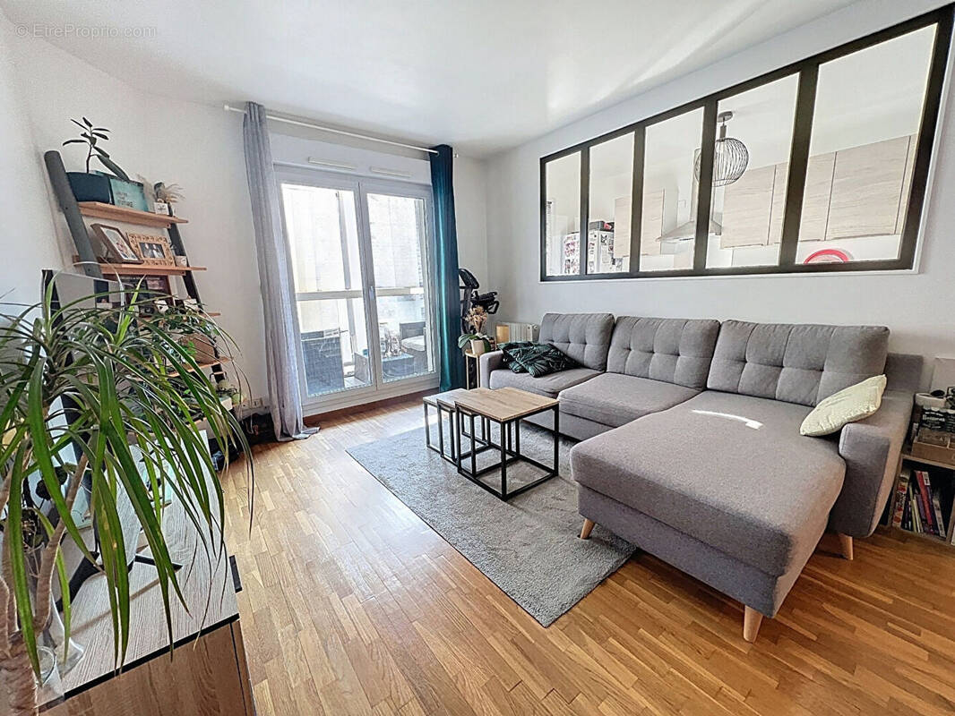 Appartement à SURESNES