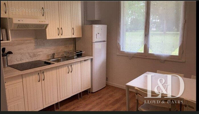 studio à vendre cuisine  - Appartement à SOISSONS
