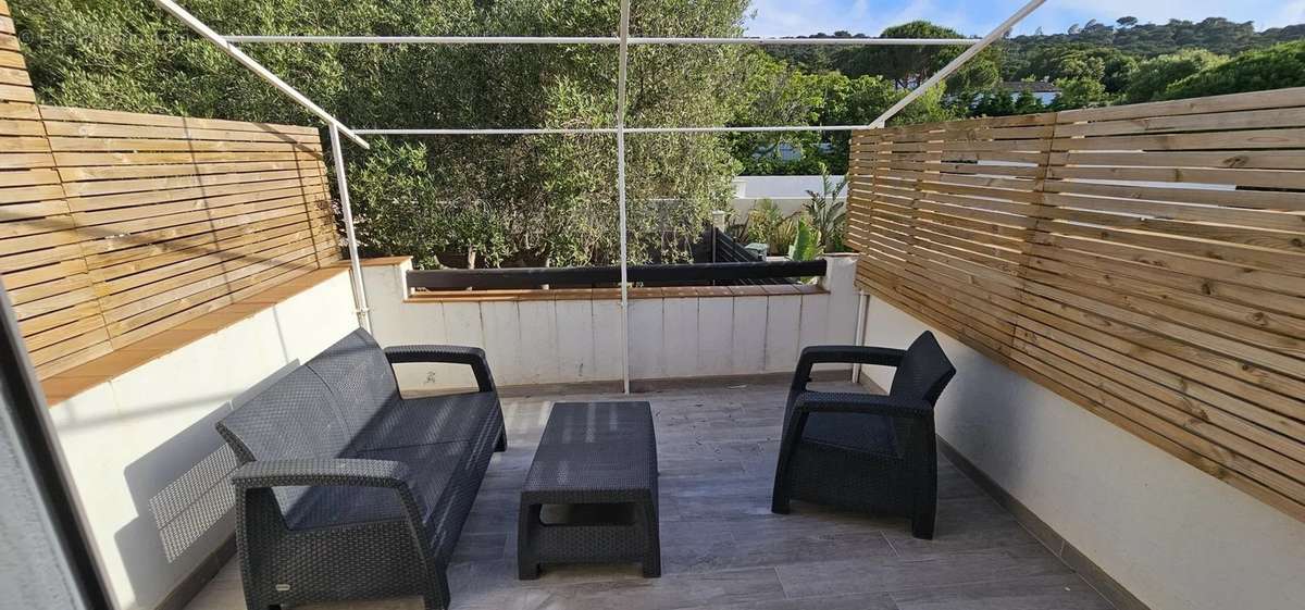Maison à HYERES