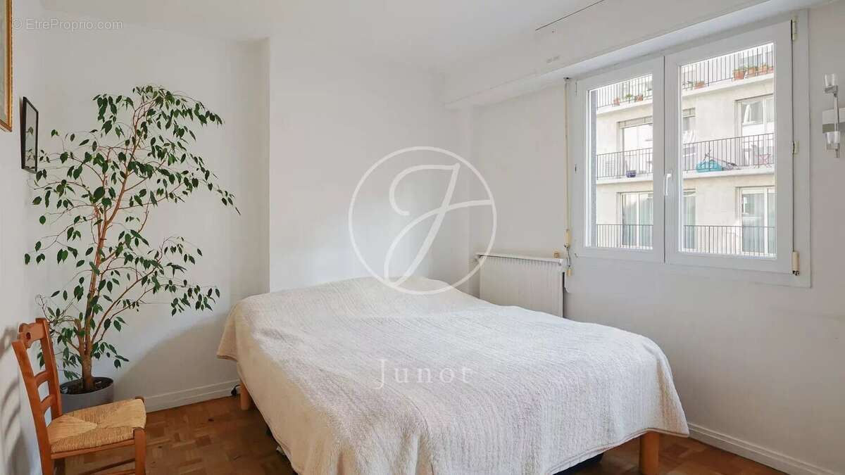 Appartement à PARIS-6E