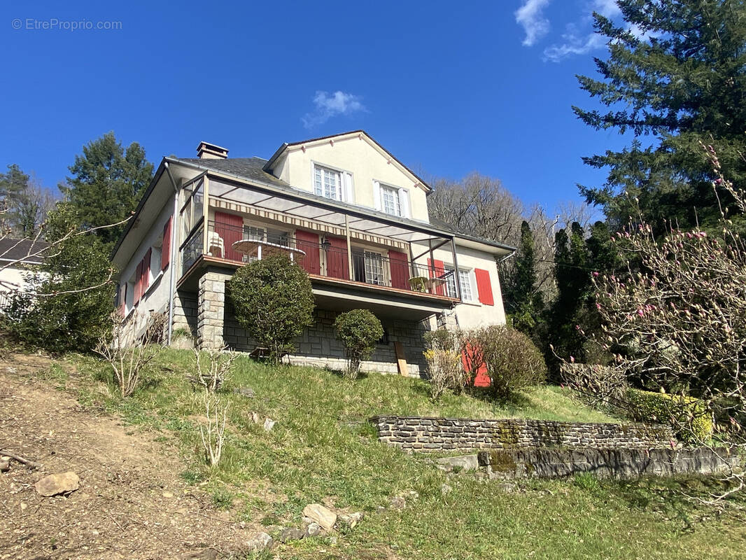 Maison à MONCEAUX-SUR-DORDOGNE