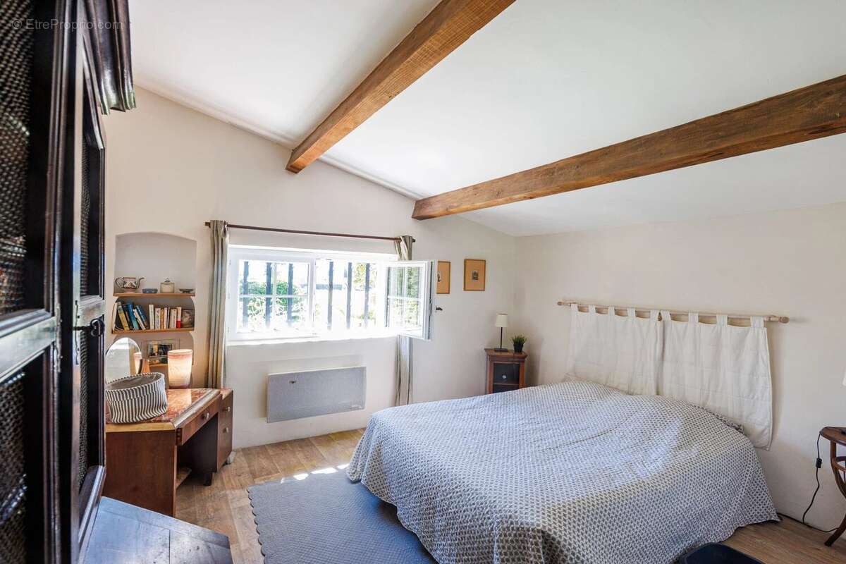 Maison à LE CASTELLET