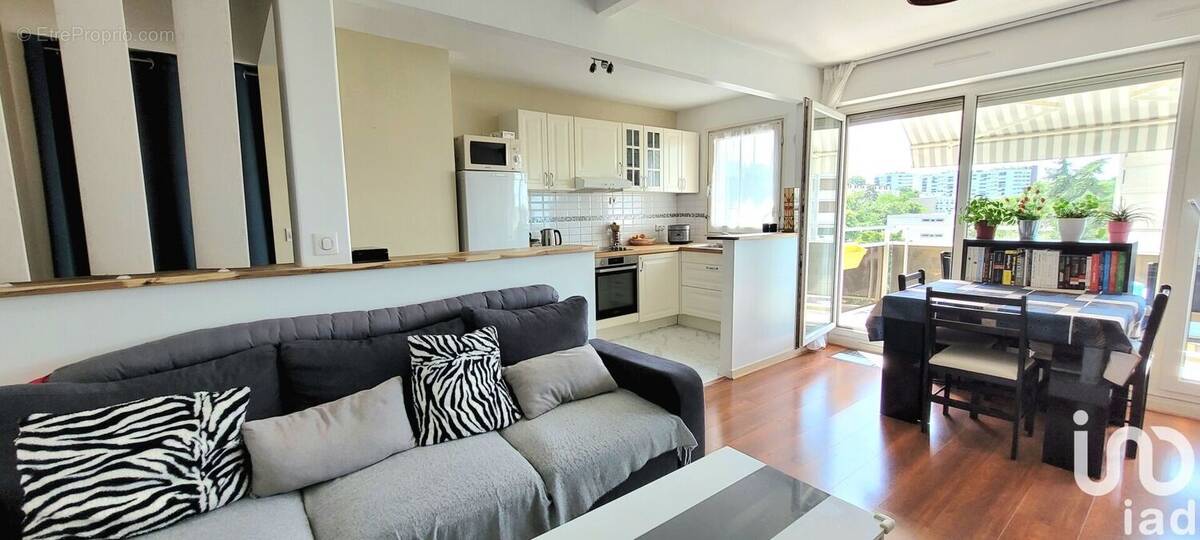 Photo 1 - Appartement à POISSY