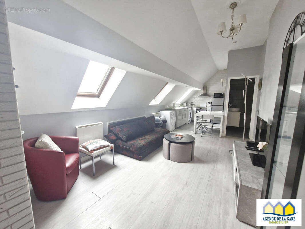 Appartement à ORRY-LA-VILLE