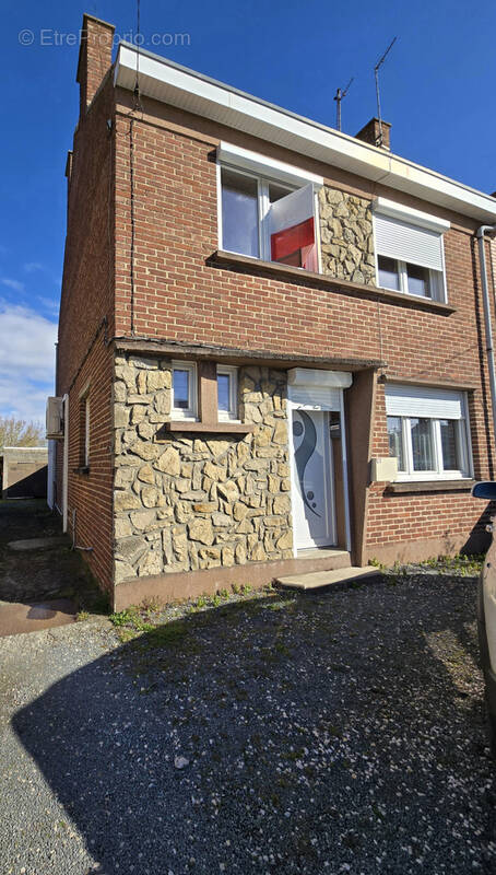Maison à DOUVRIN