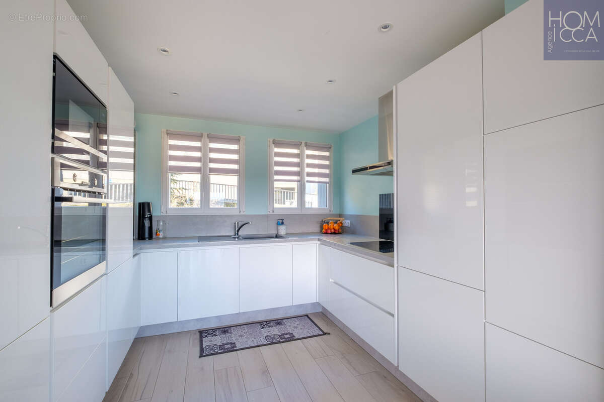 Appartement à LYON-9E