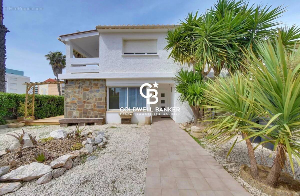 Maison à CANET-EN-ROUSSILLON