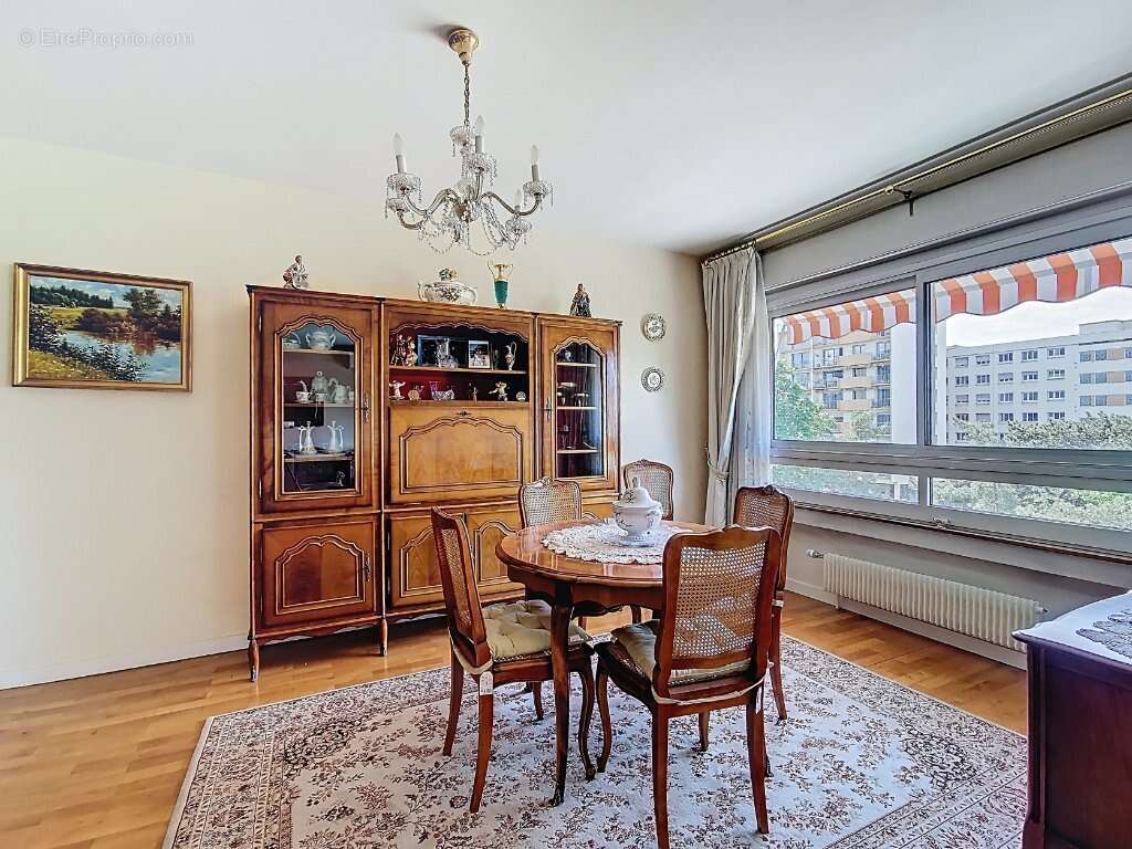 Appartement à LYON-7E