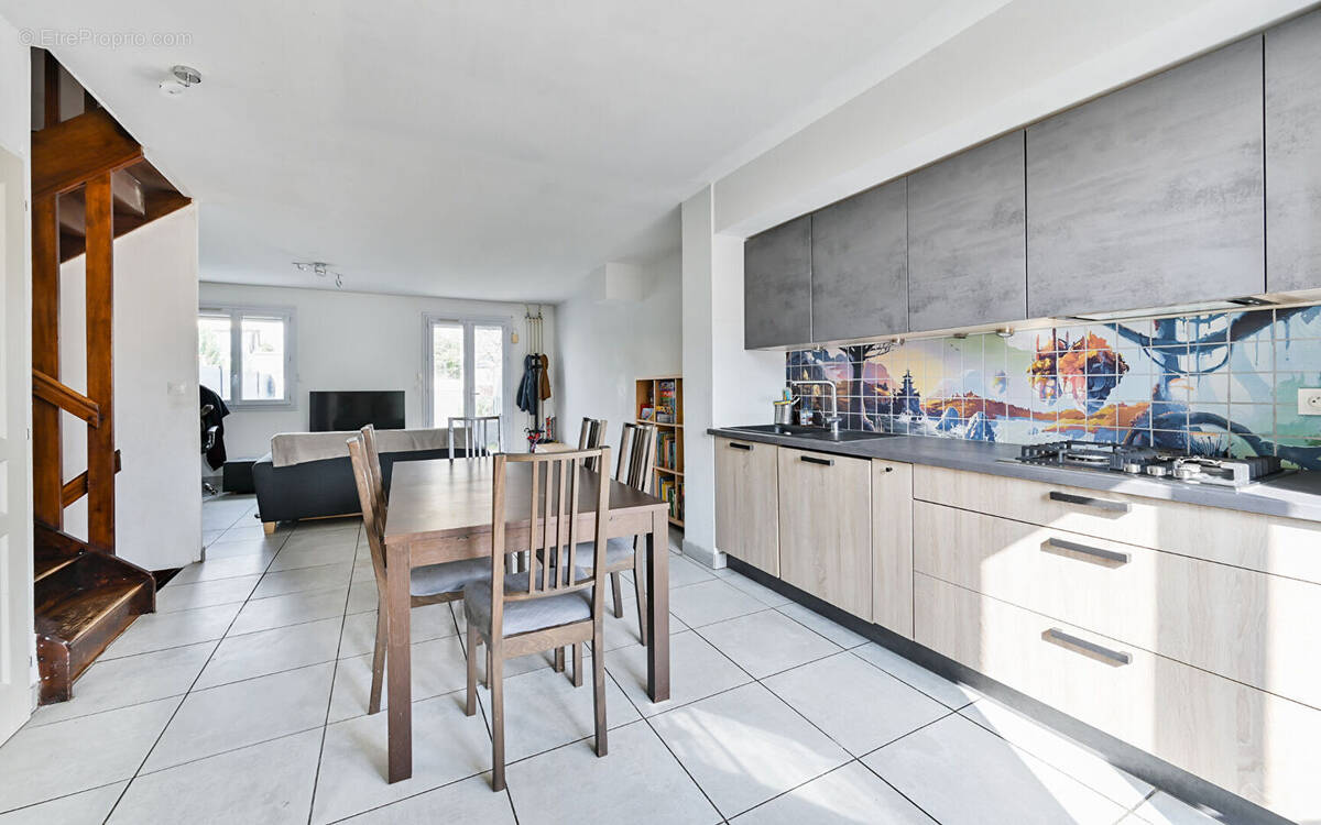 Maison à OULLINS