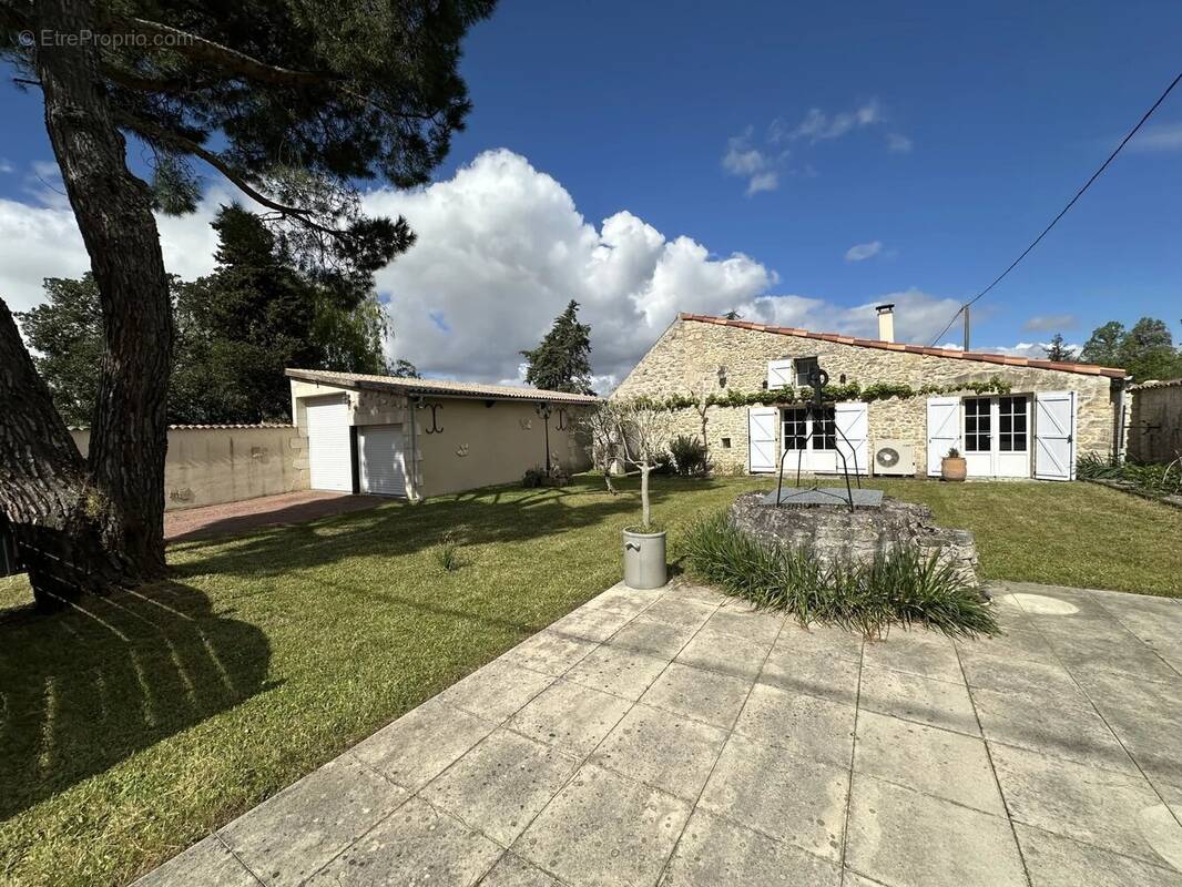 Maison à CARTELEGUE