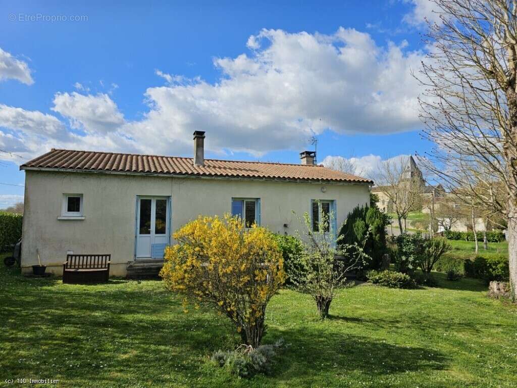 Maison à CIVRAY