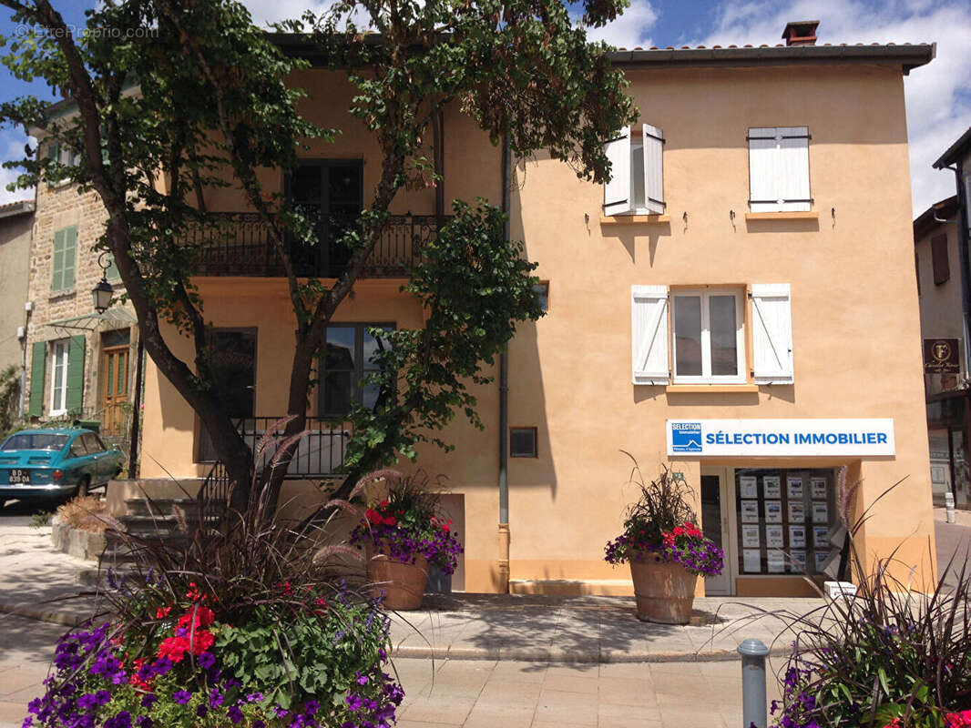 Maison à DARDILLY