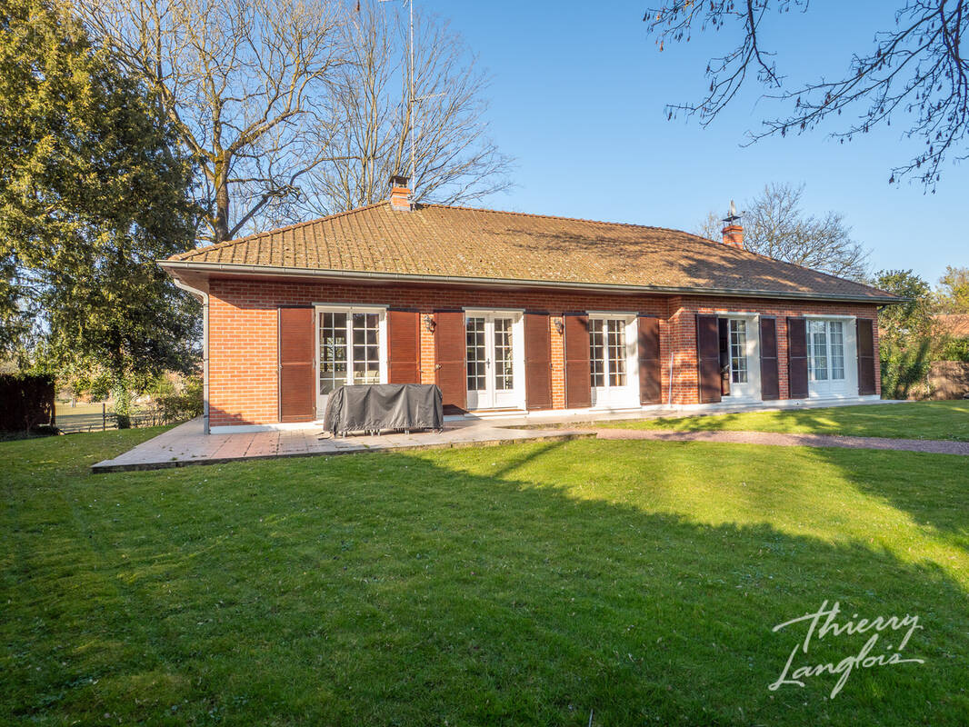 Maison à CHERENG