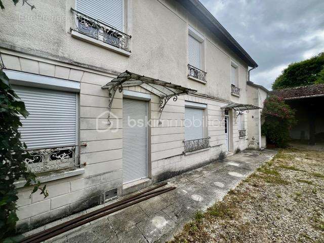 Maison à DONNEMARIE-DONTILLY