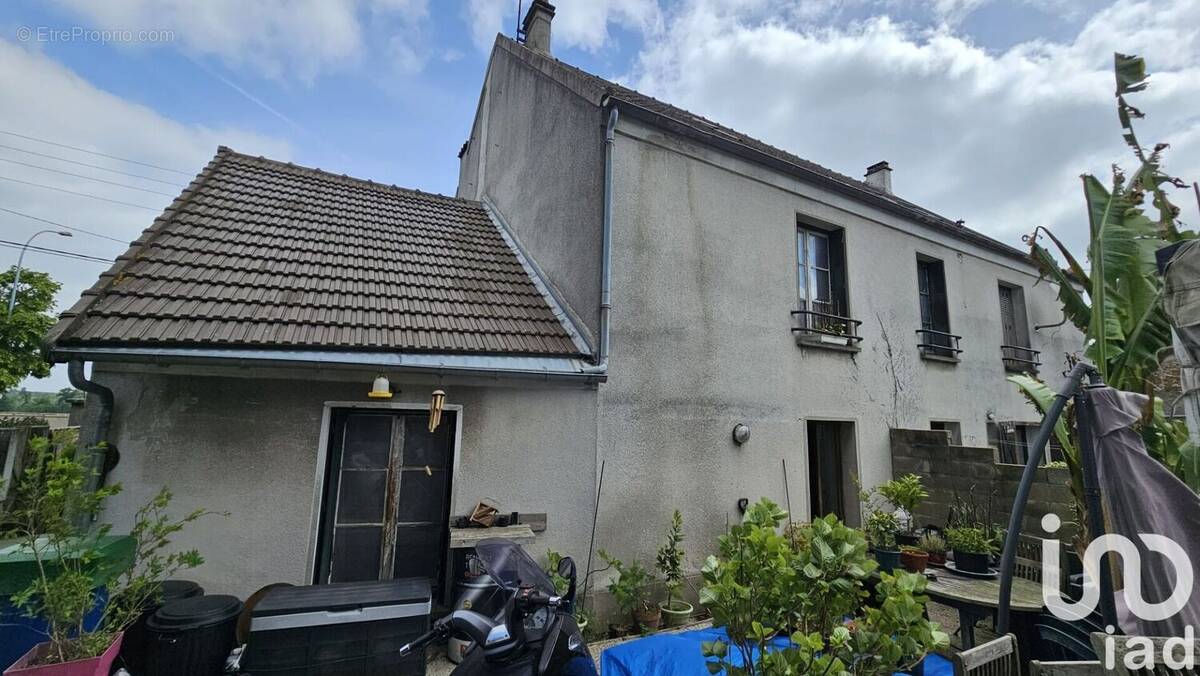 Photo 1 - Appartement à VILLECRESNES