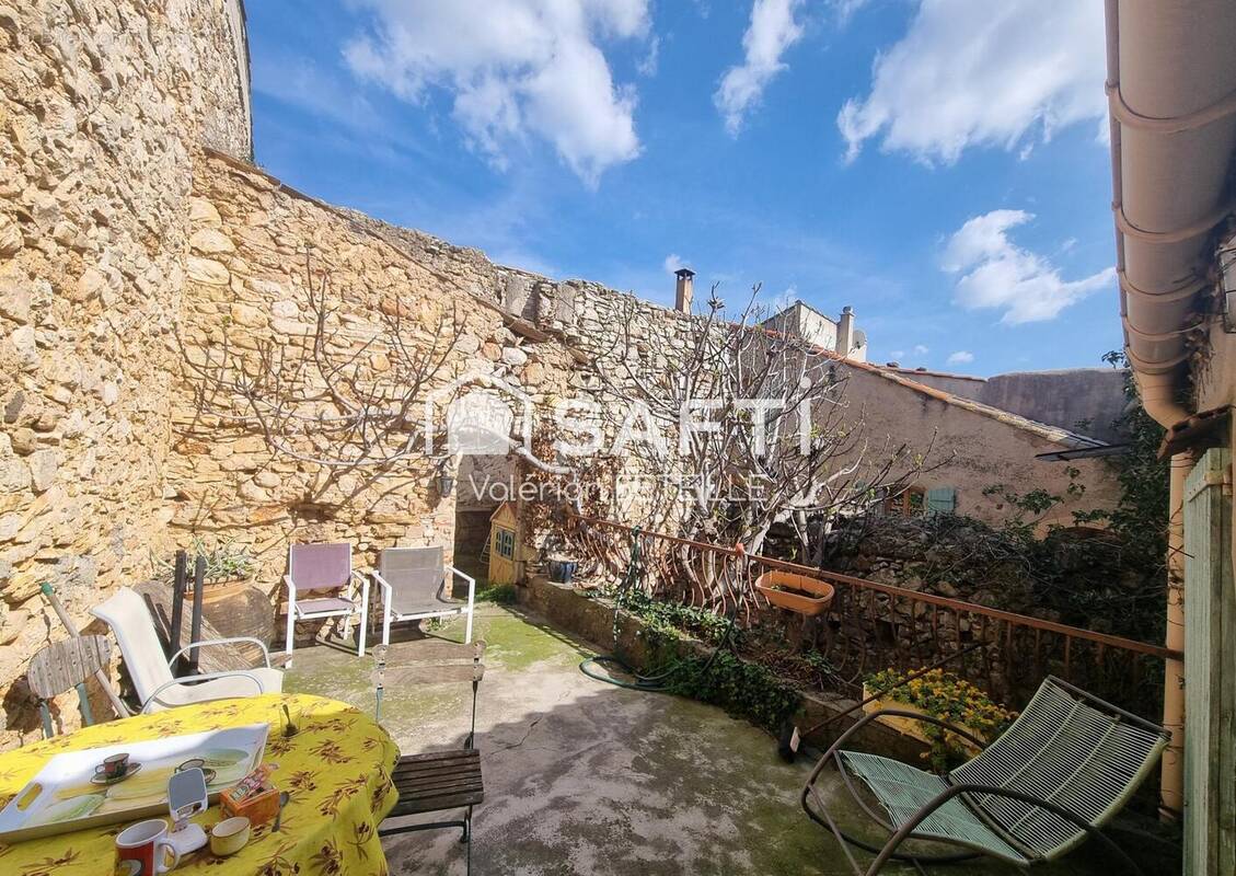 Photo 1 - Maison à MONTPEYROUX
