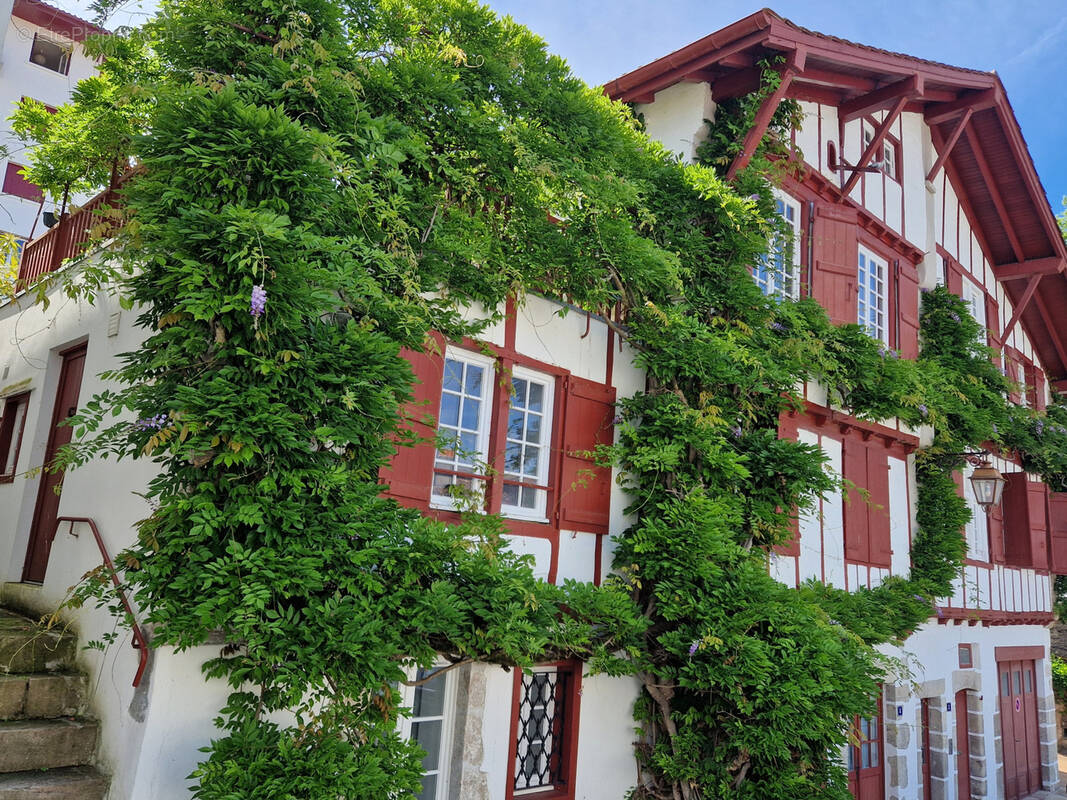 Appartement à CIBOURE