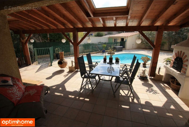 Maison à LE CANNET-DES-MAURES