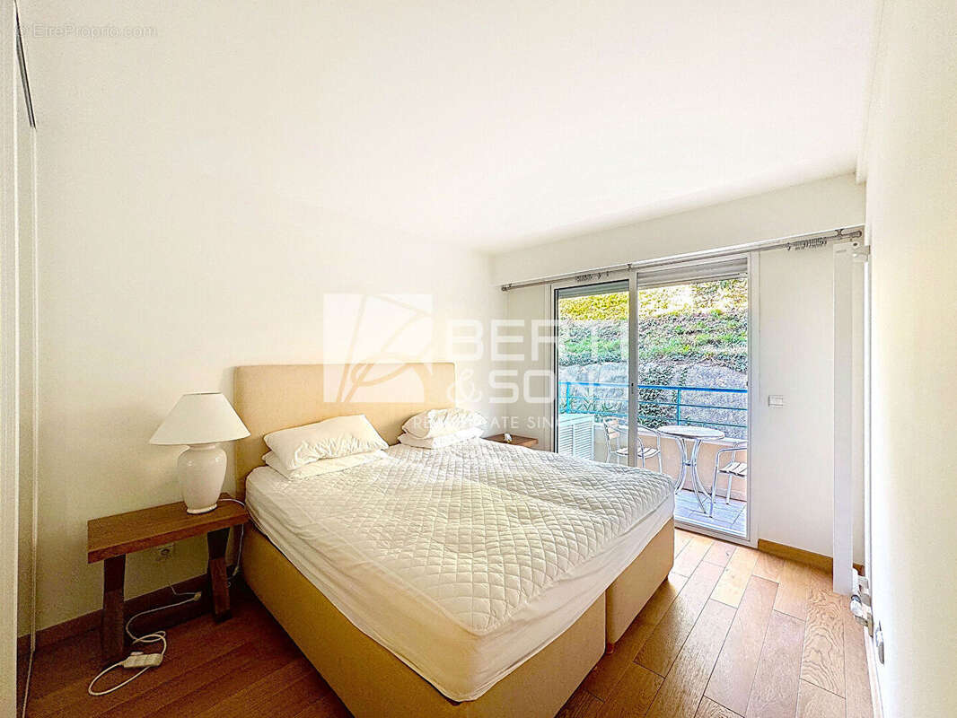 Appartement à MANDELIEU-LA-NAPOULE