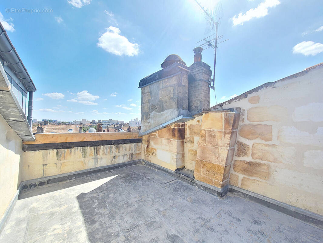 Appartement à BORDEAUX