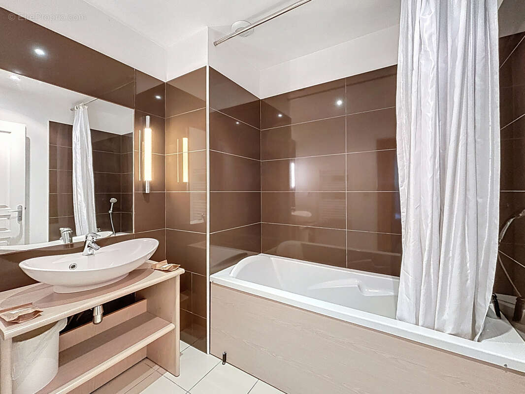 Appartement à JAUSIERS