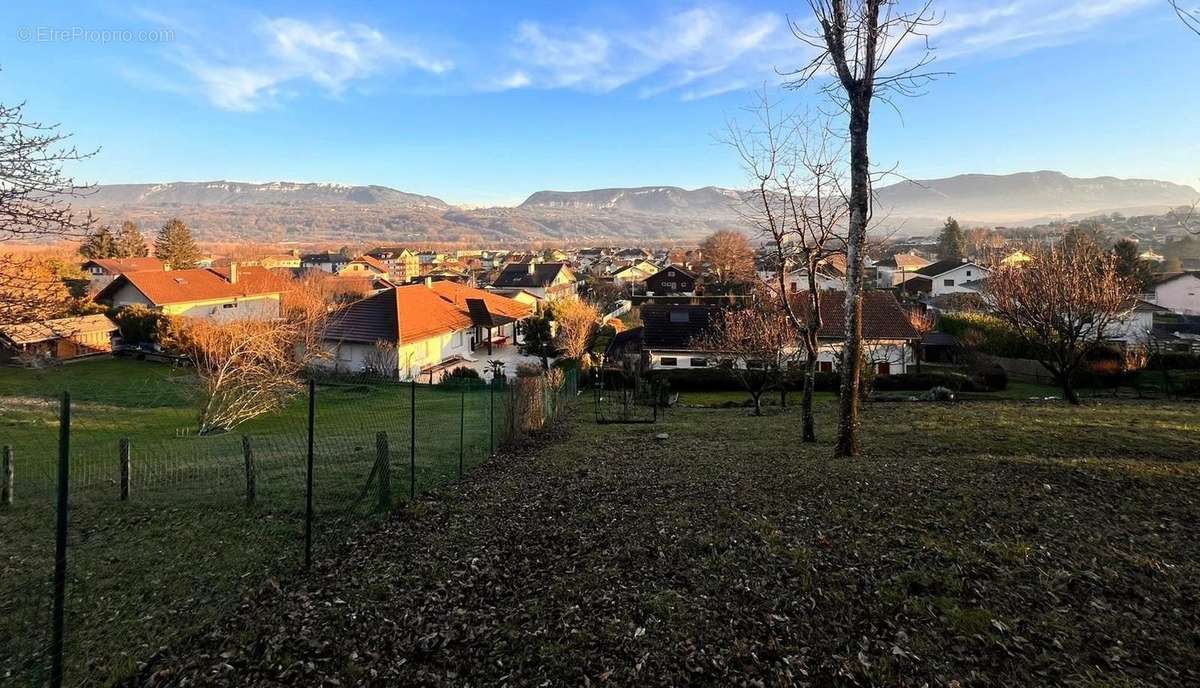 Terrain à ALBENS