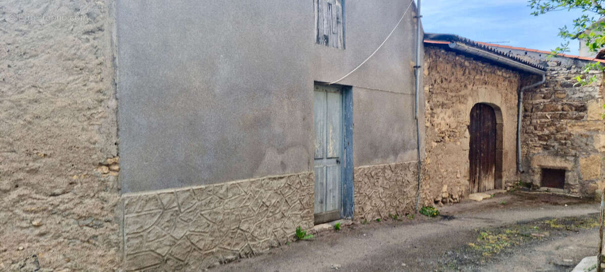 Maison à VERTAIZON