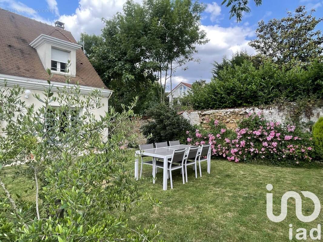 Photo 1 - Maison à BRUNOY