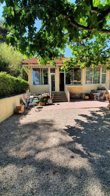 Appartement à CARRY-LE-ROUET