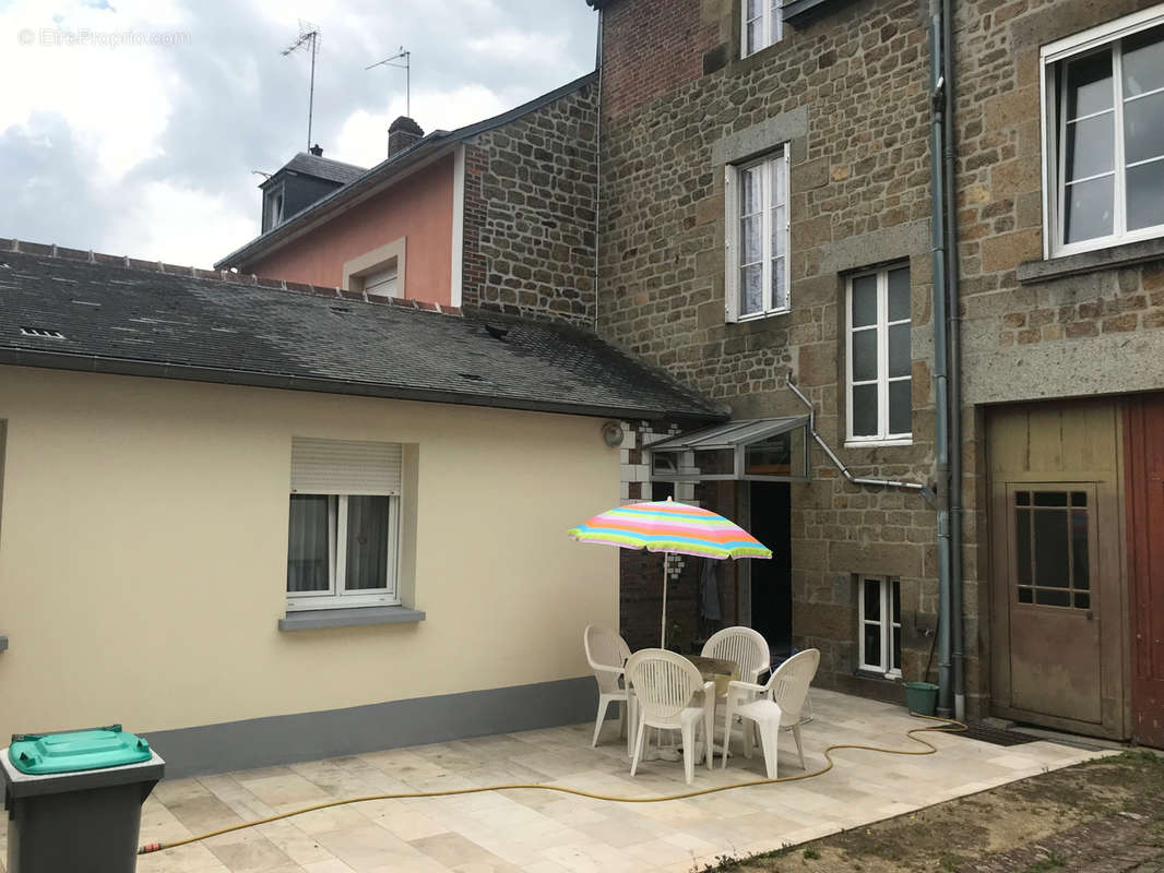 Maison à LA FERTE-MACE