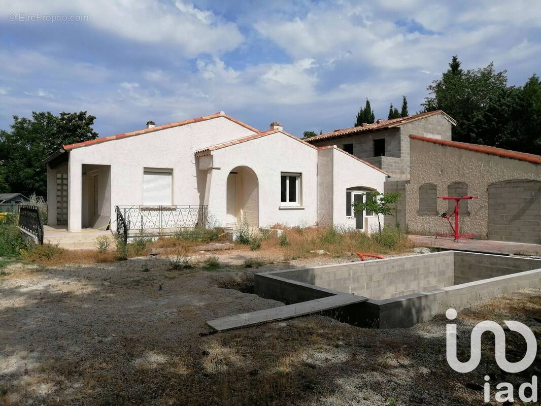 Photo 1 - Maison à MORIERES-LES-AVIGNON