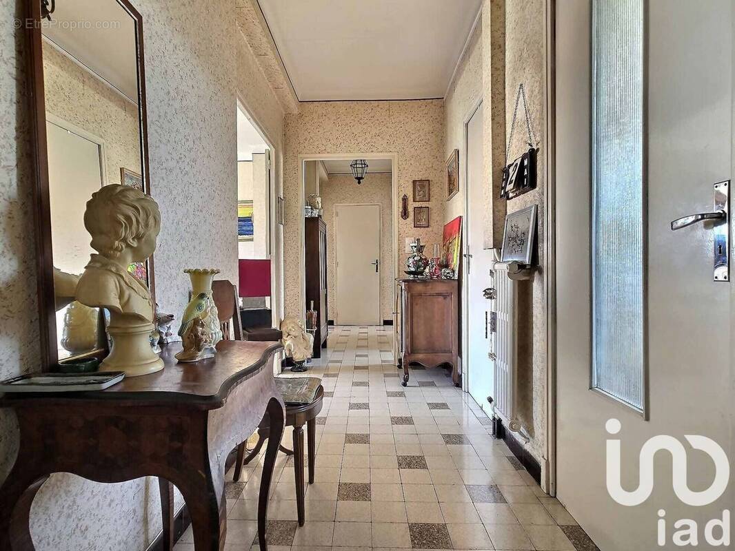 Photo 1 - Appartement à TOULON