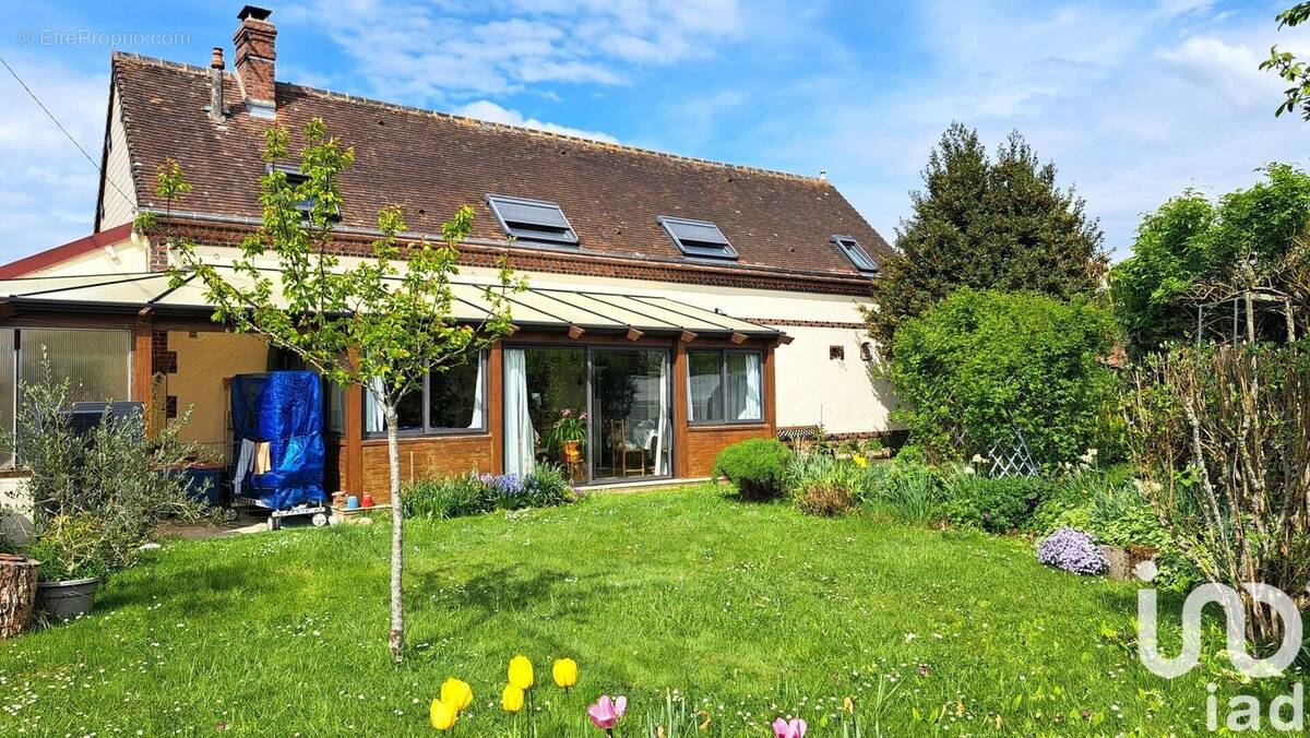 Photo 1 - Maison à COMBRES