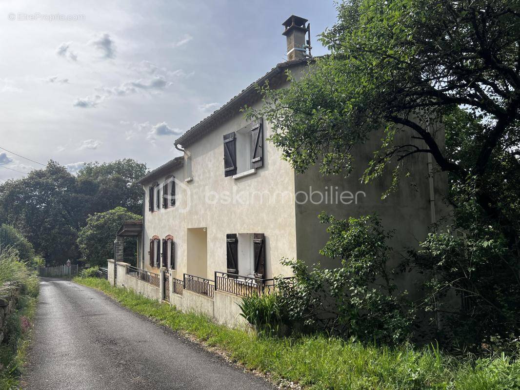 Maison à SAINT-MARTIN-DE-VALGALGUES