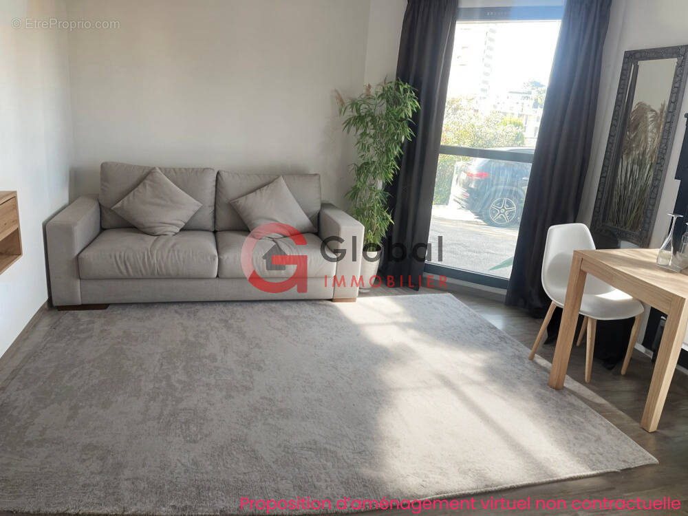 Appartement à CARRY-LE-ROUET