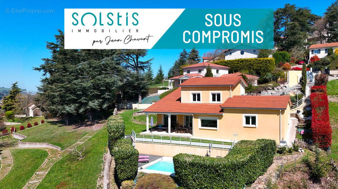 Maison à SAINT-GENEST-LERPT