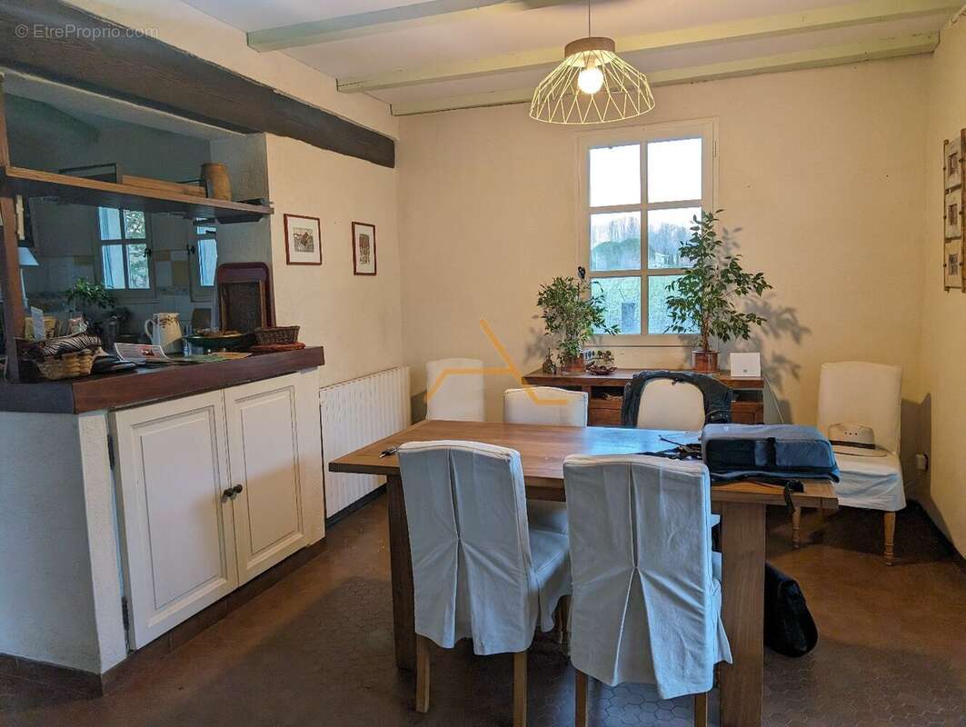 Maison à LE POET-LAVAL