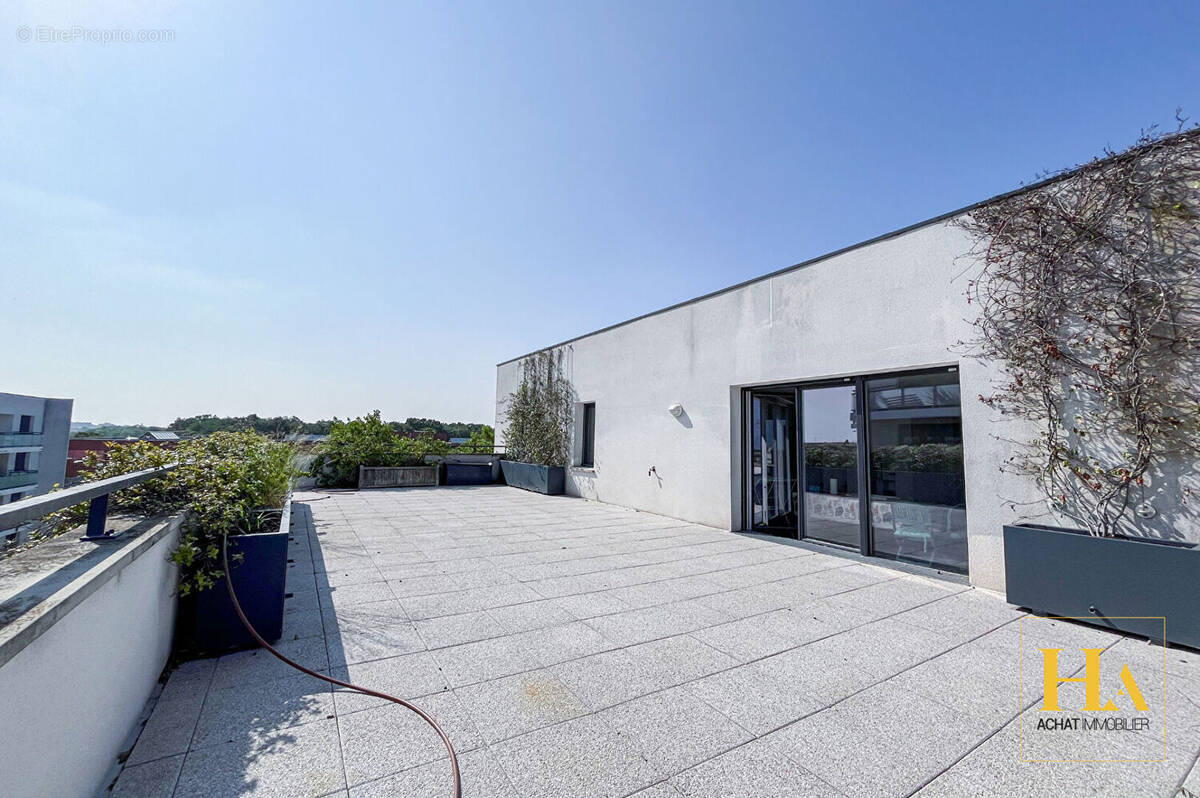 Appartement à COLOMIERS
