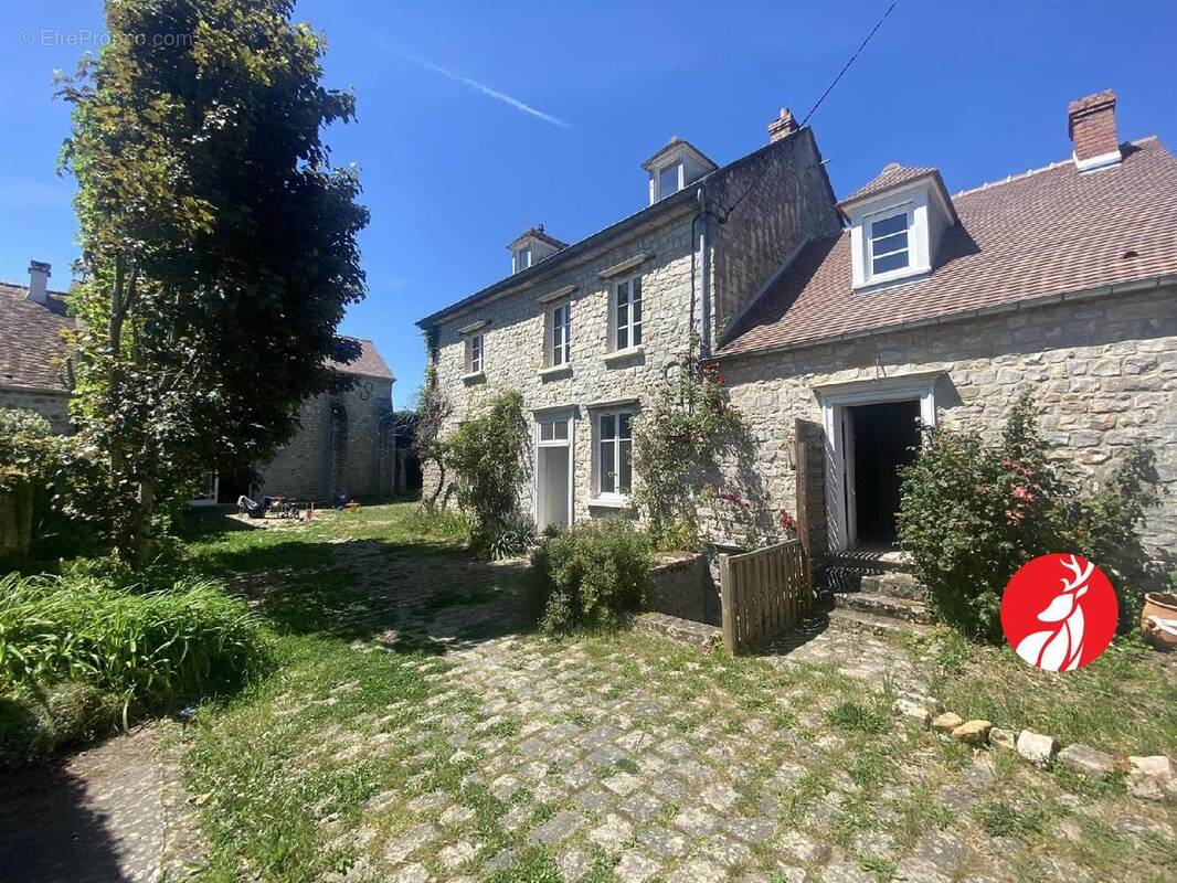 Maison à NOISY-SUR-ECOLE