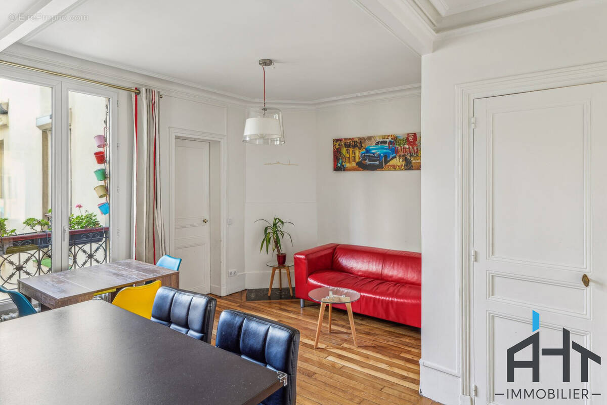Appartement à PARIS-12E